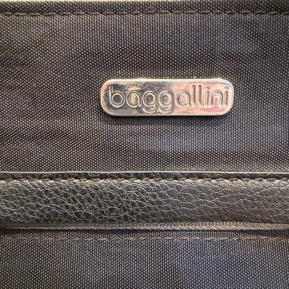 Baggallini All Around Medium Crossbody Bag Black Nylon - Picture 2 of 11